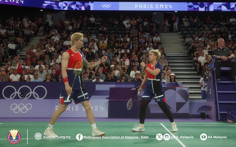 Beregu campuran negara ke suku akhir