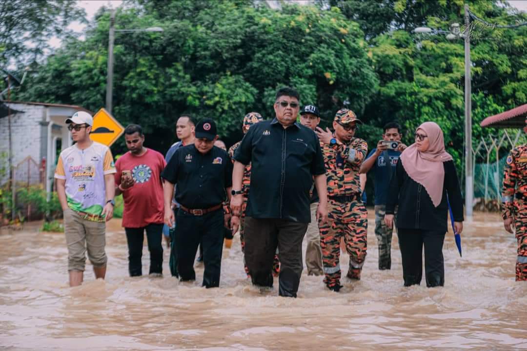 Melaka salur bantuan segera RM300 bantu mangsa banjir
