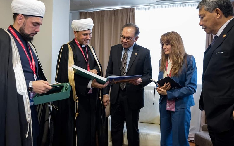 Anwar jumpa Timbalan Utama Pengerusi Majlis Mufti Persekutuan Rusia