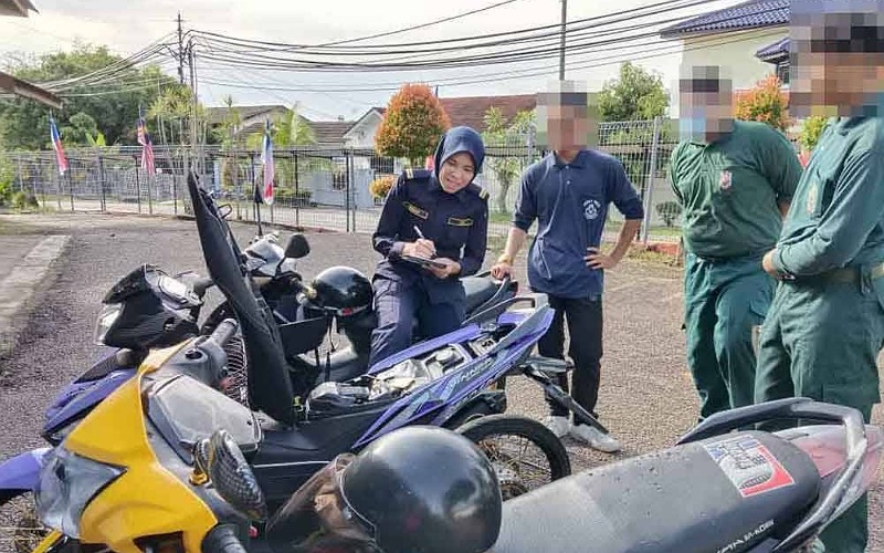Program Advokasi kesan 70 penunggang tanpa lesen, suntik kesedaran pelajar