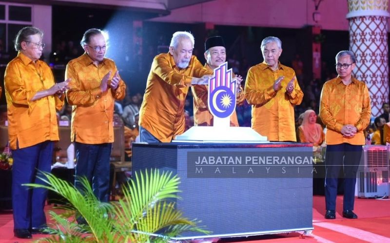 Belajar sikap KM Sabah, Premier Sarawak mahu jayakan Malaysia – PM Anwar