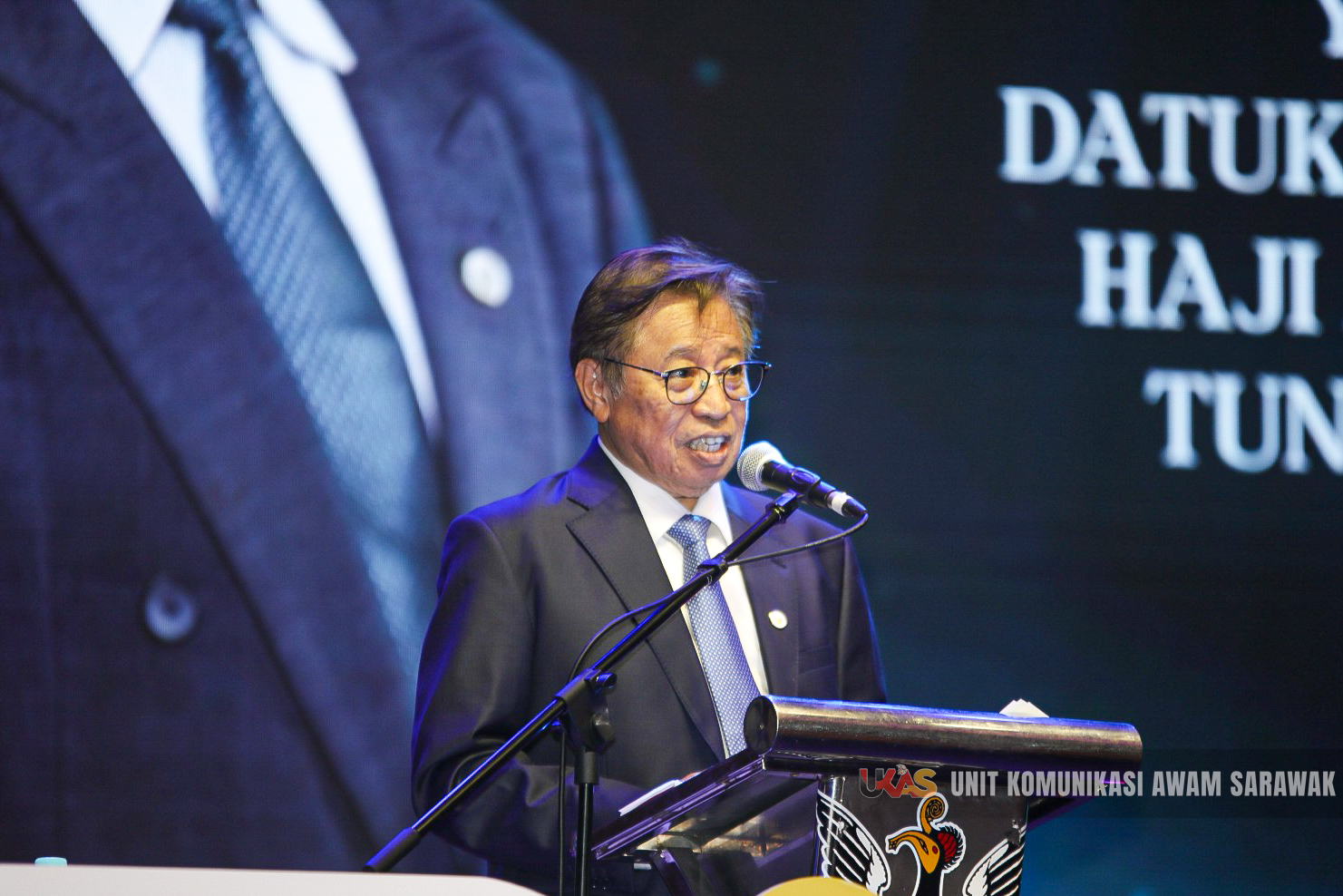 Jaga integriti, ukur baju di badan sendiri – Abang Johari