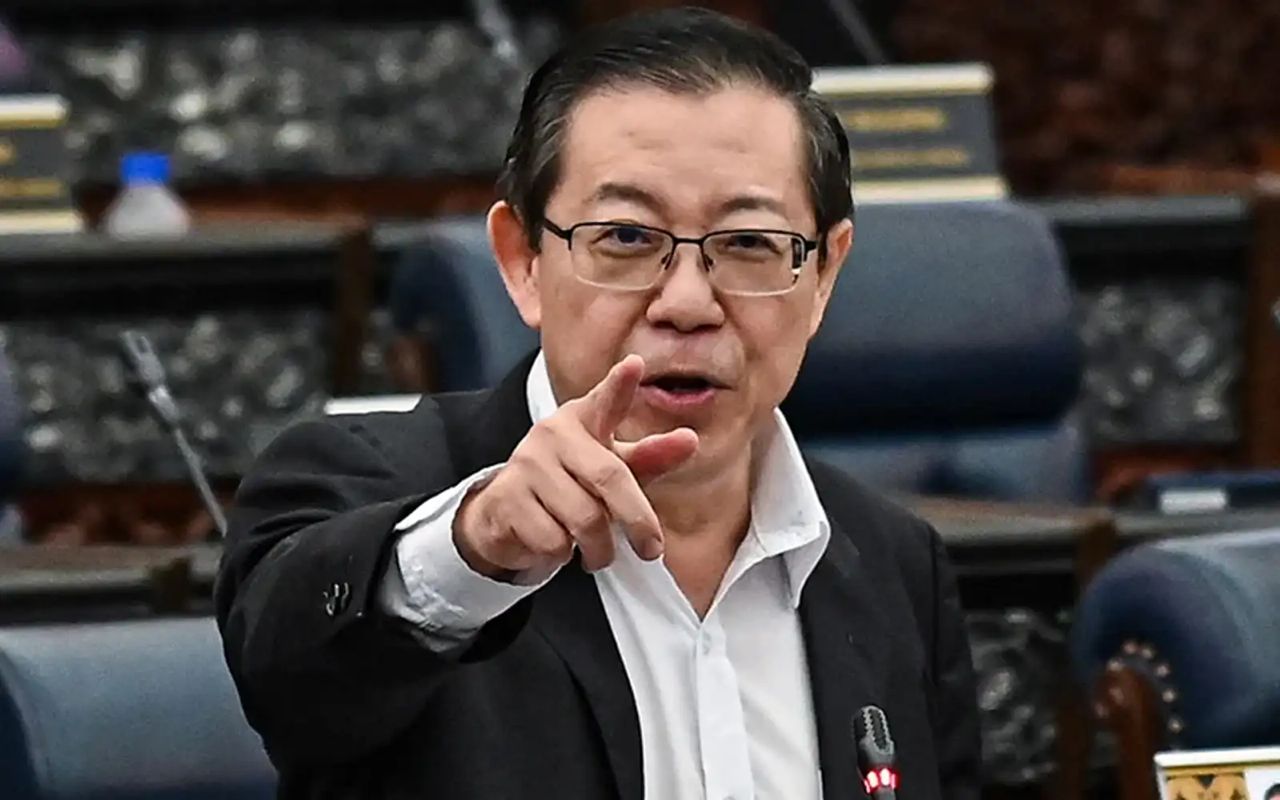 Cukai dividen, penyasaran subsidi petrol kepada T15 bukan ‘Belanjawan Robin Hood’ – Guan Eng