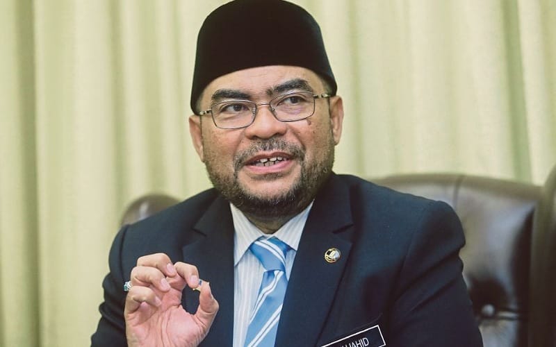 Ketimbang pertikai kebaikan PMX, lebih baik Pas selesaikan isu gaji rendah guru Pasti