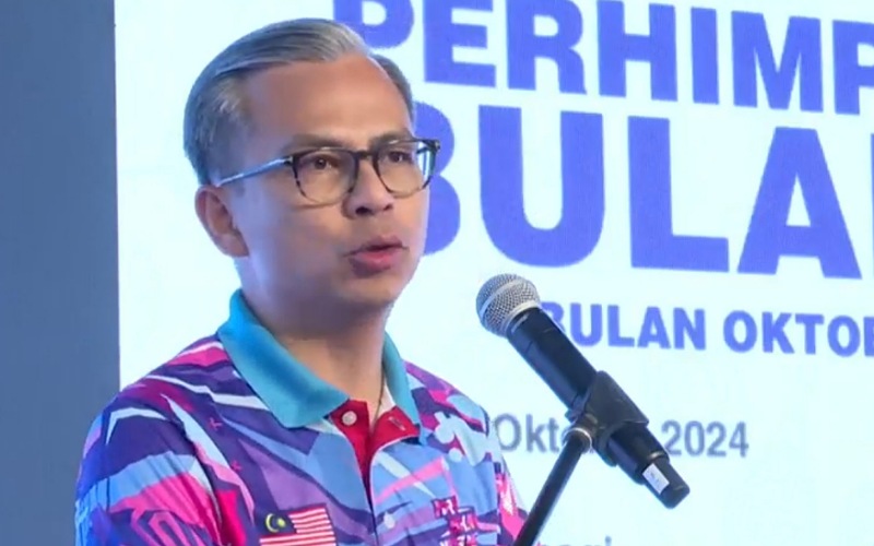 Dua kapal tentera laut China berlabuh tak ancam kedaulatan negara, ikut protokol