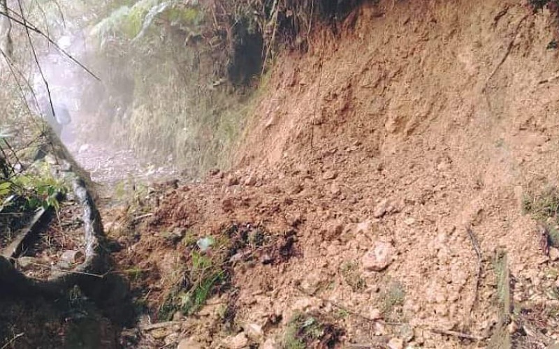 Tanah runtuh, jalan ke Cameron Highlands tutup
