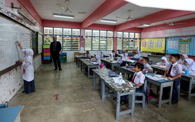 Miskin bukan halangan berjaya, perkasa agenda pendidikan Bumiputera