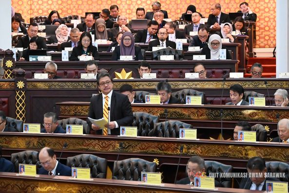 Sarawak perkukuh ekonomi rendah karbon menerusi BCX