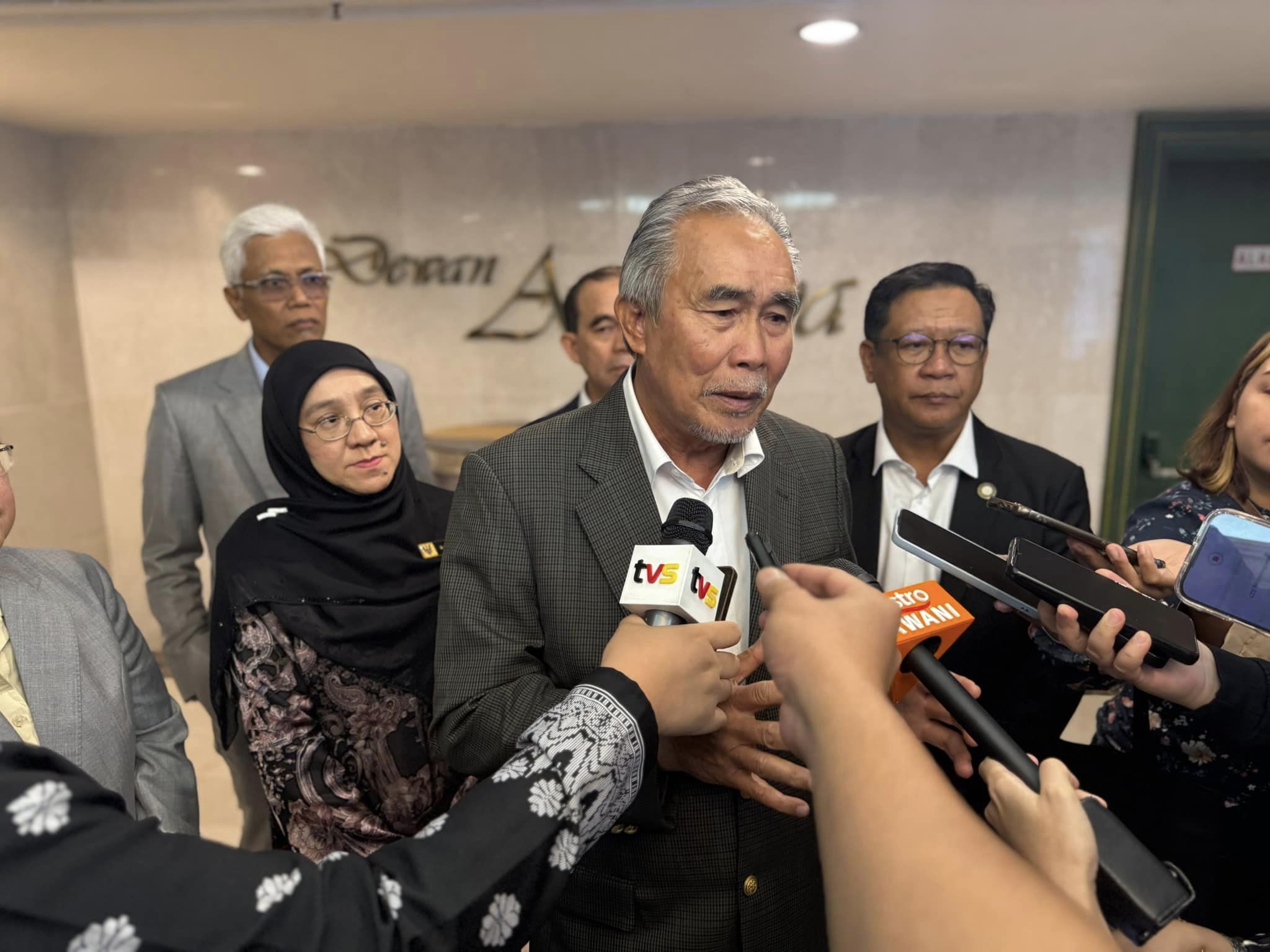 Sarawak sasar tanam satu juta hektar hutan, penuhi permintaan global