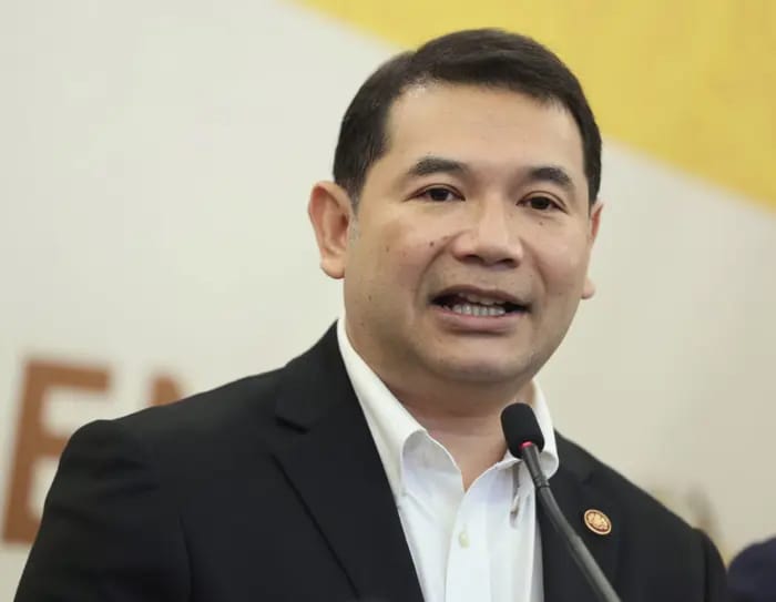 Islam tak ajar macam itu, Rafizi bidas Razman