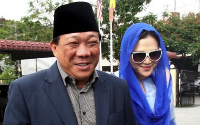 Bung Moktar, Zizie Izette diperintah bela diri kes rasuah RM2.8 juta