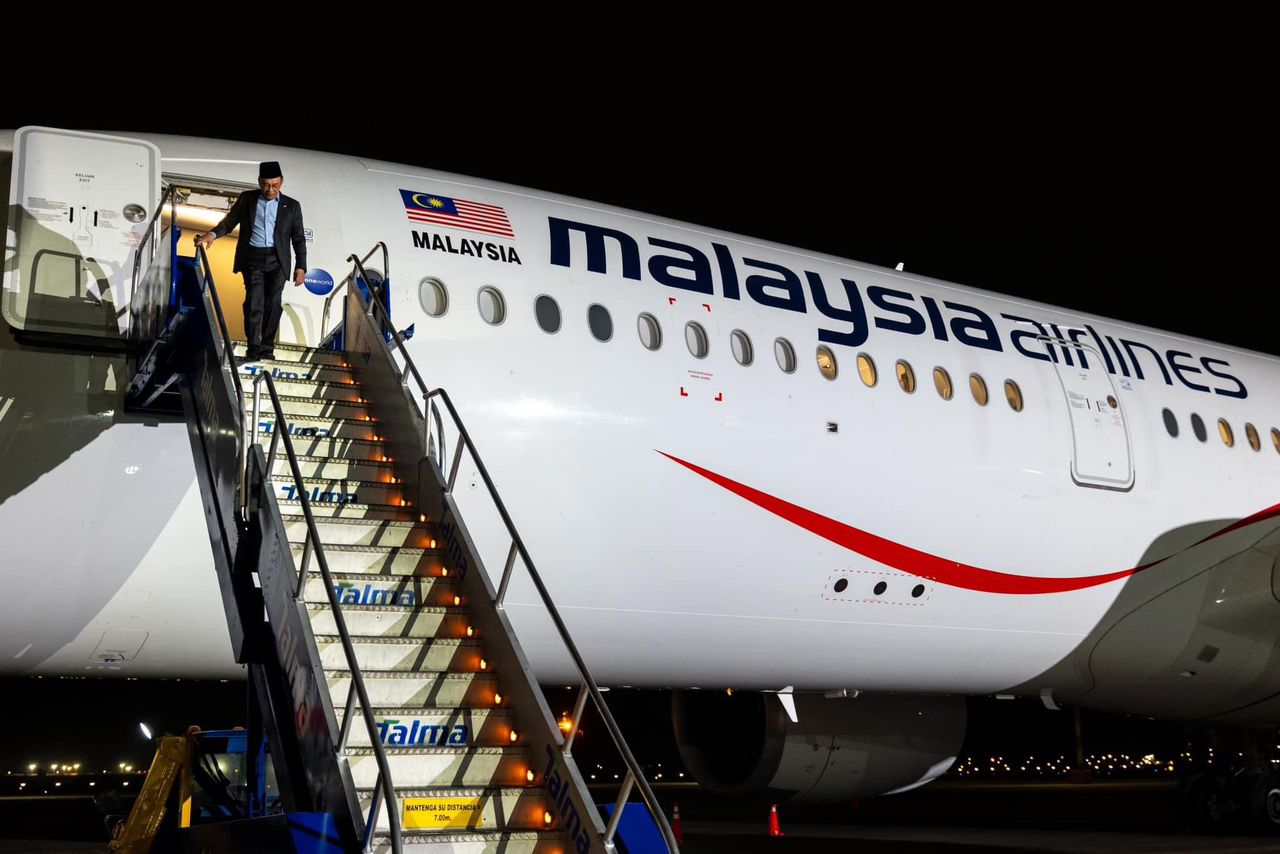 Kos lawatan rasmi ke tiga benua: 75 peratus ditanggung syarikat swasta – PM