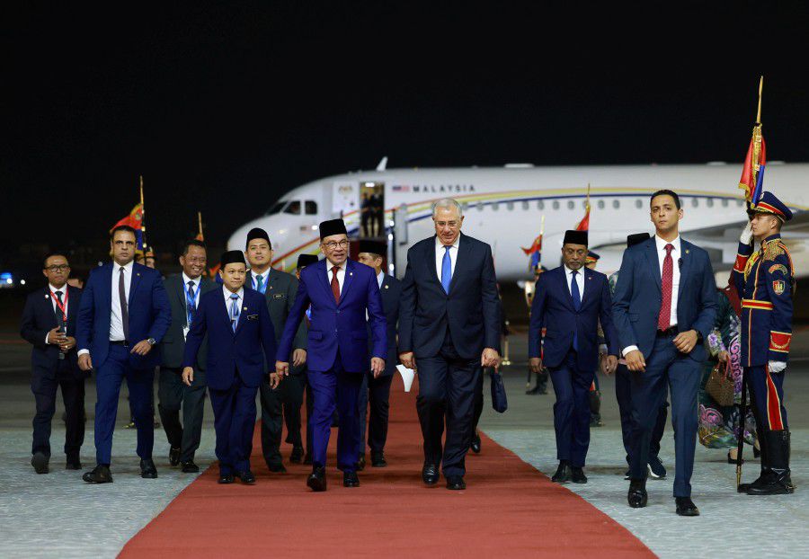 Saya tak guna dana syarikat swasta, kerajaan kongsi bayar kos – Anwar