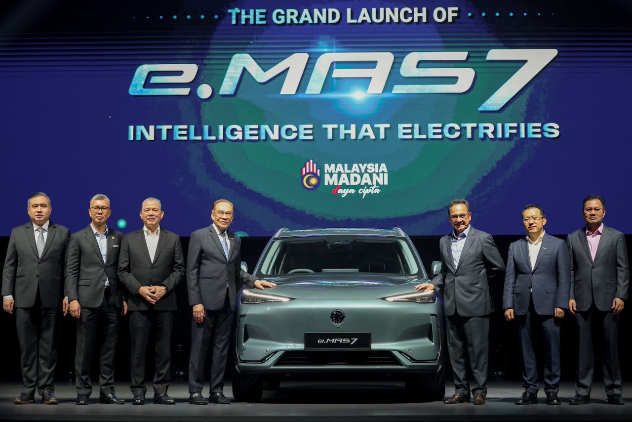 Kereta elektrik Proton e.MAS 7 jadi kenderaan rasmi Asean 2025