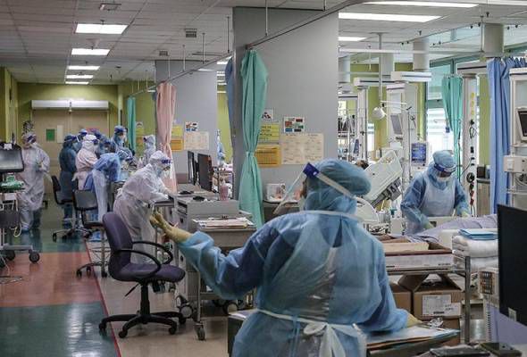 6,417 pegawai perubatan, 1,046 pakar letak jawatan sejak 5 tahun ini – Dr Dzulkefly