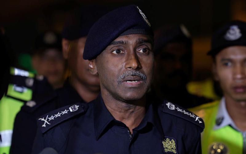 Resit restoran piza hina Islam, Polis Johor buka kertas siasatan