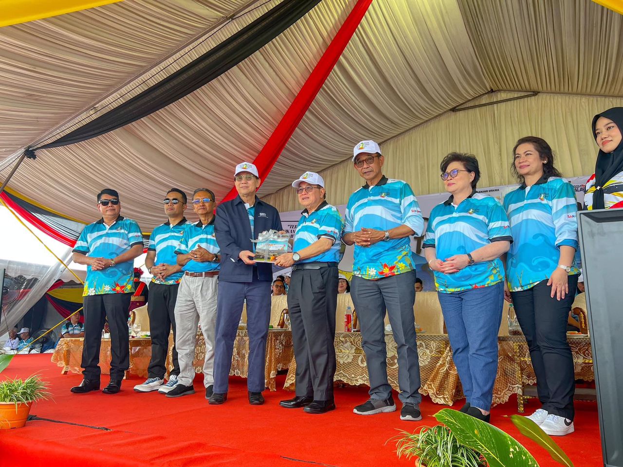 Usah persoal keupayaan Sarawak urus sumber kekayaan – Abang Johari