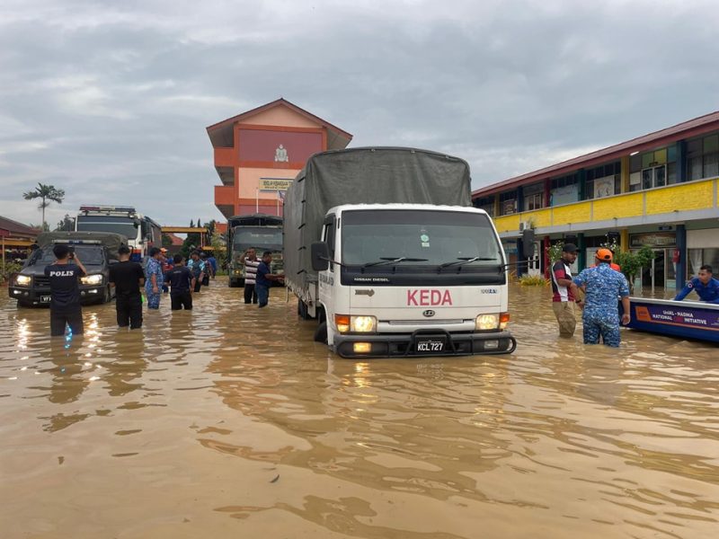 Jumlah mangsa banjir seluruh negara hampir 30,000