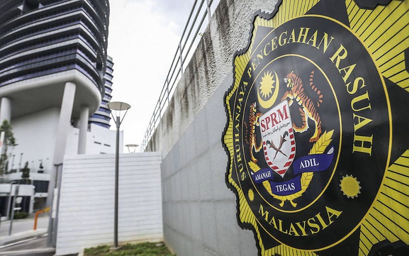 Isu lesen LKP: Dua penjawat awam, seorang bekas kakitangan agensi kerajaan ditahan SPRM