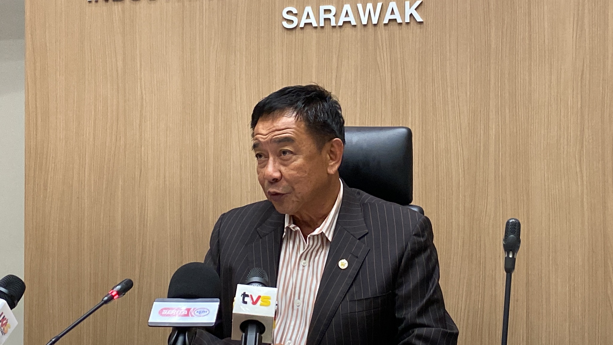 Pengekstrakan gas beri manfaat kepada Sarawak – Abdul Karim