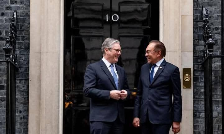 Lawatan PM ke London buahkan hasil positif, perkukuh hubungan strategik