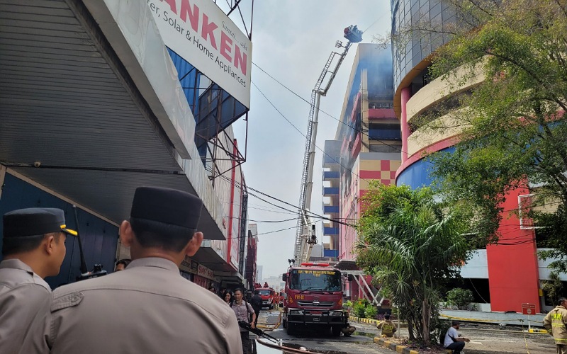 Lapan hilang, empat disahkan maut kebakaran Glodok Plaza