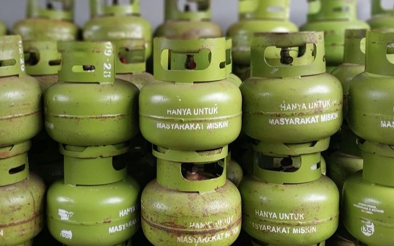 Majlis Ulama Indonesia keluar fatwa haram golongan kaya guna bahan api bersubsidi