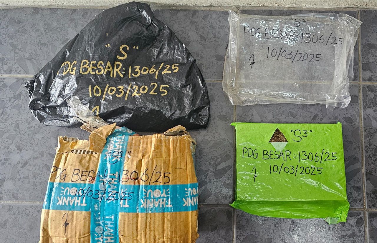 Lelaki ditahan seludup ganja 1.2kg melalui pagar sempadan