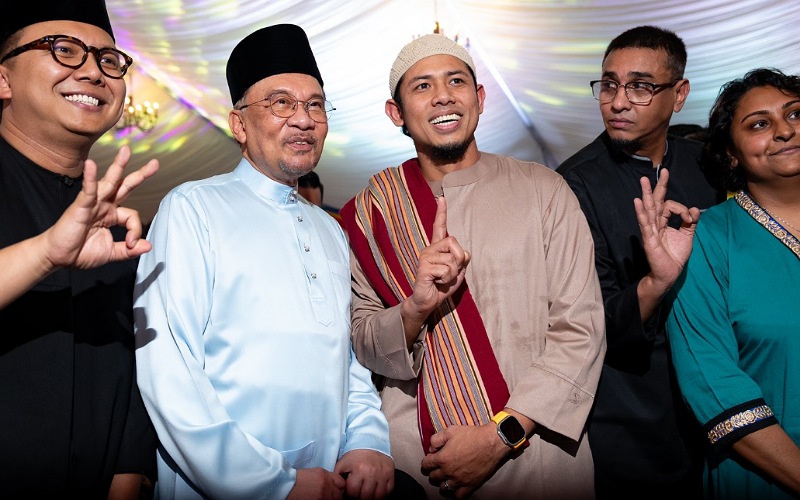 Anwar nasihat 3 DJ jadi ejen perpaduan