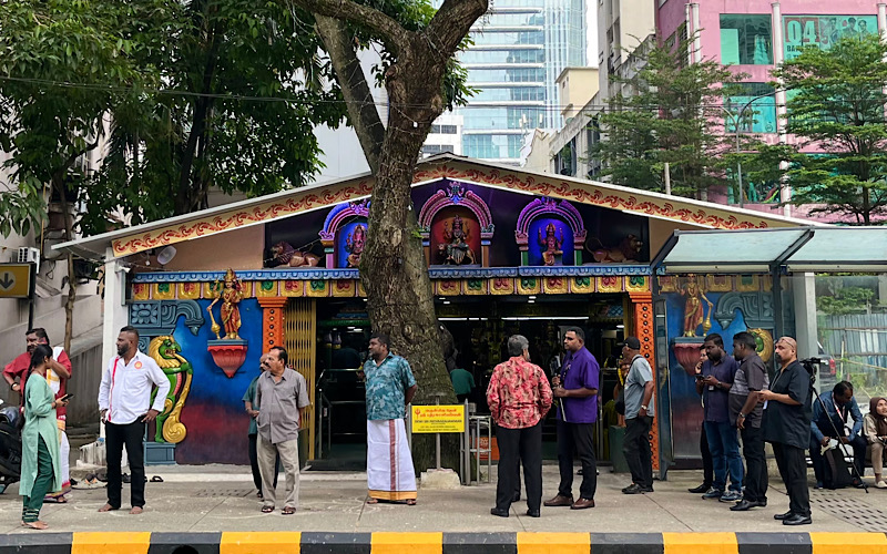 Jakel hanya akan bina masjid setelah urusan pemindahan kuil selesai