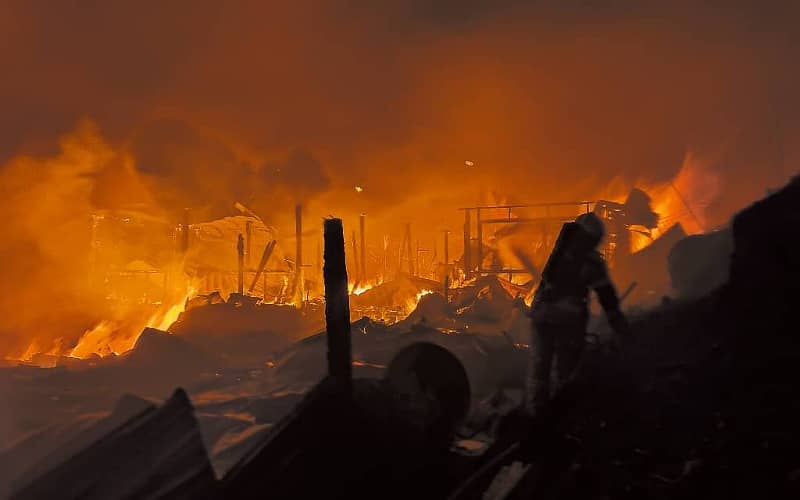 7 premis termasuk kedai runcit, inap desa musnah terbakar di Kundasang