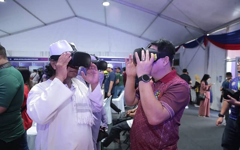 Pengunjung Program MADANI Rakyat teruja, MOSTI bawa ‘jelajah’ angkasa