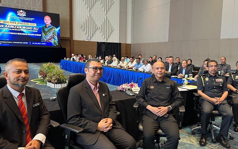 Peniaga kecil makanan, minuman dijamin nikmati subsidi LPG jika tawar harga berpatutan