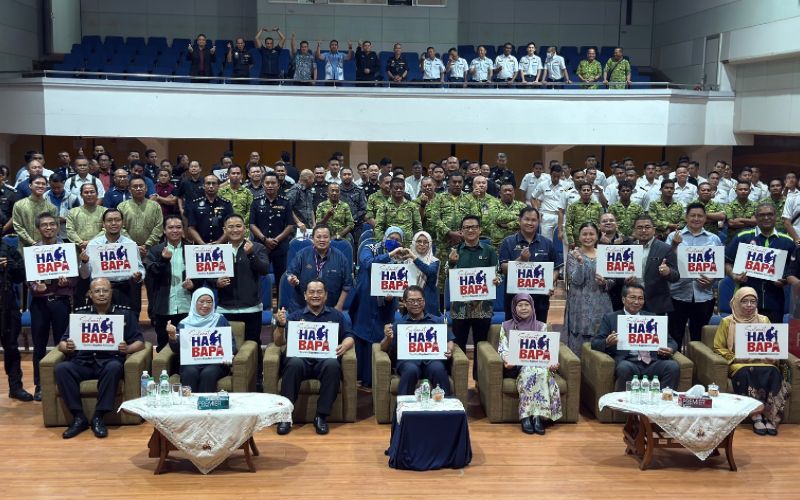 Bapa ‘Kapten Keluarga’, elak serah tugas didik anak kepada teknologi – Mustapha