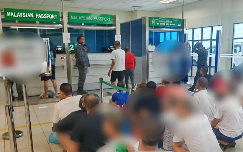 Imigresen Sabah pindah 127 PATI Indonesia ke negara asal