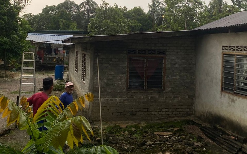 Ribut landa Temerloh, puluhan rumah rosak