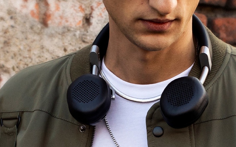 Peranti pendengaran: Gaya hidup baharu, risiko tersembunyi