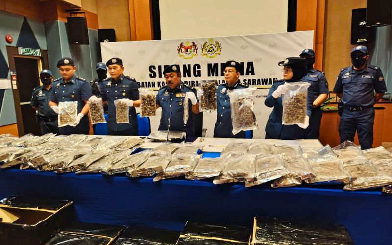 Kastam Sarawak gagalkan cubaan seludup ganja bernilai RM2.57 juta