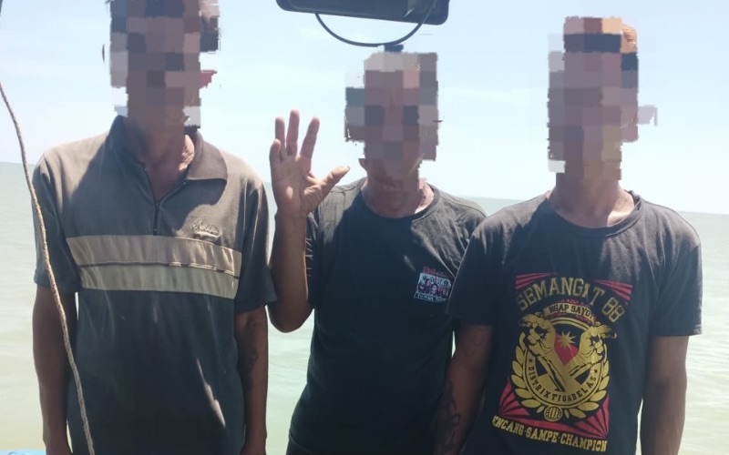 Bot nelayan kelas B ditahan guna peralatan tidak sah di perairan Pulau Bruit