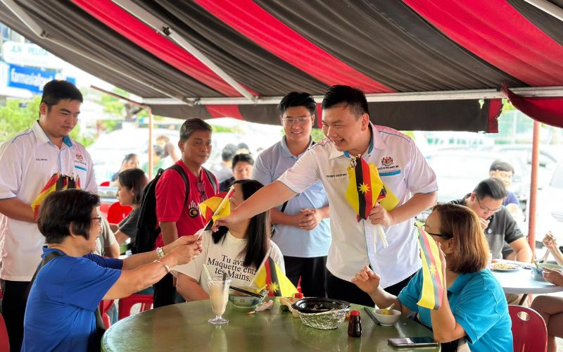 Hari Sarawak 2025: Parlimen Miri anjur program kaunter khidmat bergerak, edar bendera Sarawak