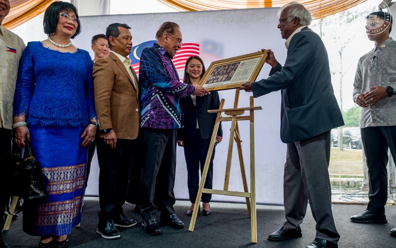 Anwar impi pingat emas pertama Olimpik 2028