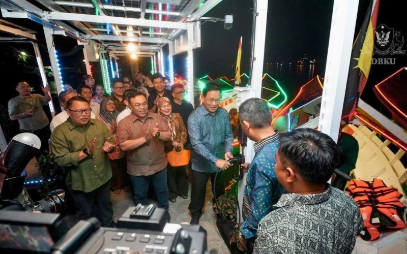 Sarawak lancar Projek E-Penambang perintis mobiliti sungai hijau