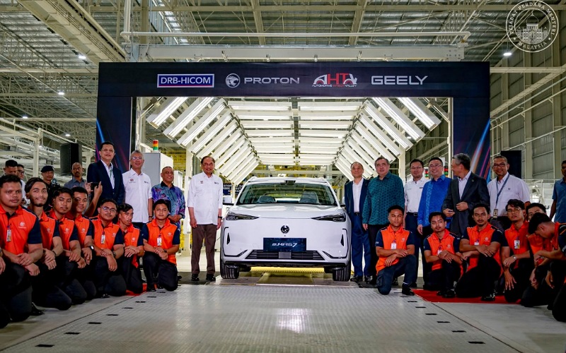 Malaysia pelawa Geely tambah pelaburan di Tanjung Malim