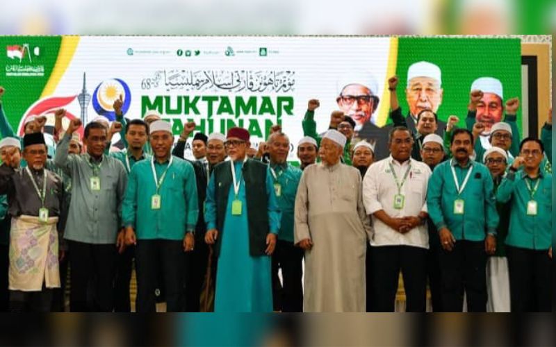 Pas ada 3-4 lori pemimpin, tapi lori muatan ‘kosong’