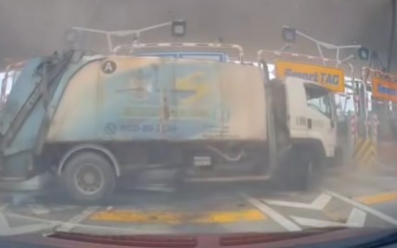 Lori rempuh plaza tol: KDEB Waste Management ambil tanggungjawab penuh