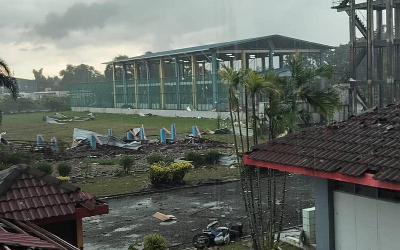 Seorang cedera, sembilan pelajar cedera ringan dihempap runtuhan angkara ribut