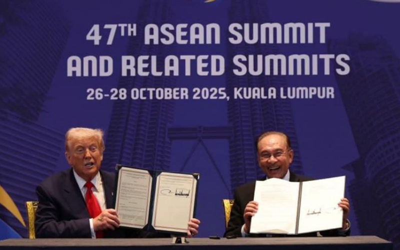 Anwar, Trump tandatangan perjanjian perdagangan berskala luas