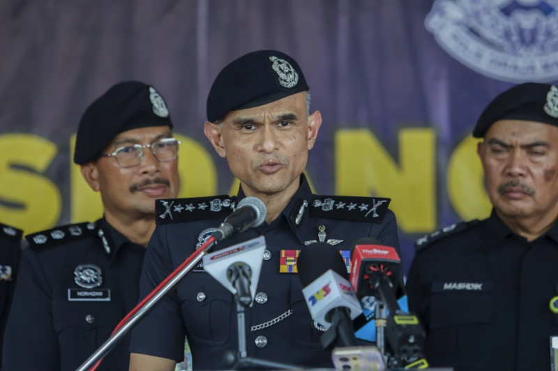 Kes tikam pelajar: Suspek direman 7 hari, beli senjata secara dalam talian