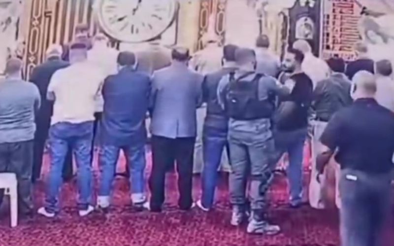 Tentera Zionis serbu Masjid Al-Hijra, paksa jemaah hentikan solat