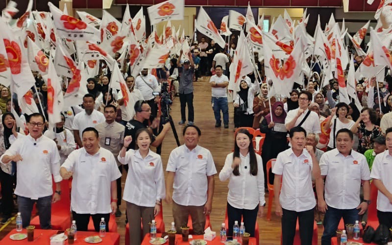 PRU17 Sabah: Frankie Poon, Liau Fui Fui sertai KDM, sah calon di Sandakan